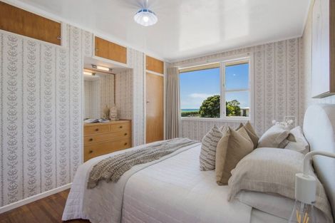 Photo of property in 2 Hillary Street, Waihi Beach, 3611