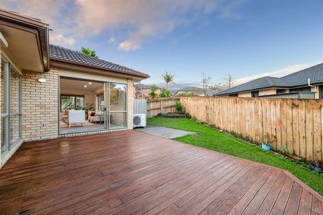 Photo of property in 29 Sapperton Drive, Henderson, Auckland, 0612