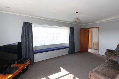Photo of property in 9 Fir Tree Lane, Aranui, Christchurch, 8061