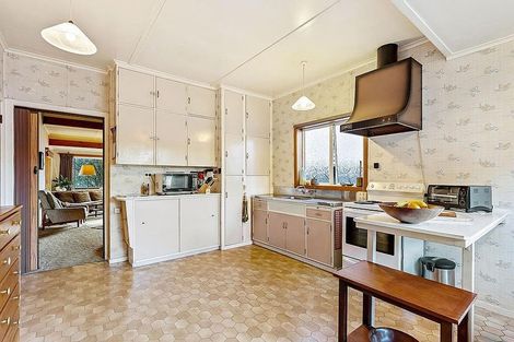 Photo of property in 6 Weona Place, Westmere, Auckland, 1022