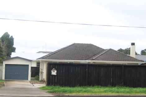 Photo of property in 13 Settlement Road, Papakura, 2110