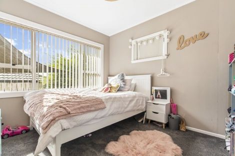 Photo of property in 74 Wellington Street, Pukekohe, 2120