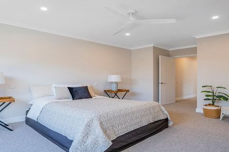 Photo of property in 16 Awatea Drive, Whitianga, 3510