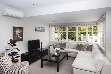 Photo of property in 108 Clyde Road, Ilam, Christchurch, 8041