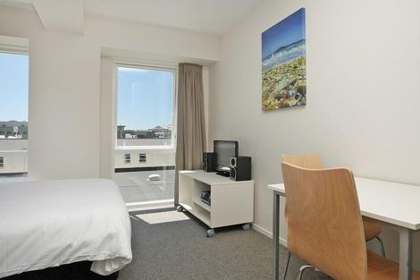 Photo of property in The Peak Apartments, 1001/170 Taranaki Street, Te Aro, Wellington, 6011