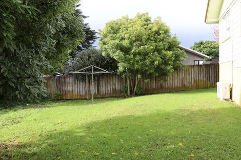 Photo of property in 15 Balwyn Place, Clendon Park, Auckland, 2103