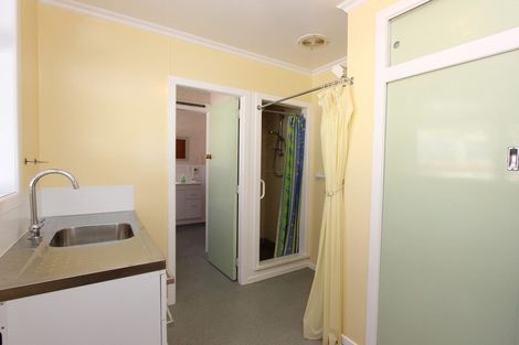 Photo of property in 13 Koromiko Street, Inglewood, 4330