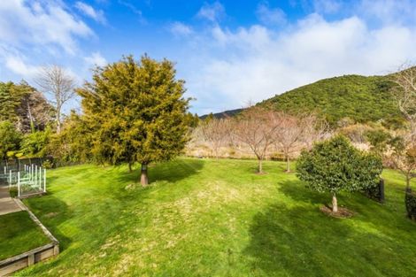 Photo of property in 105 Humu Street, Tokaanu, Turangi, 3381