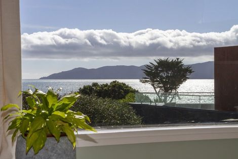 Photo of property in 30 Newry Road, Raumati Beach, Paraparaumu, 5032