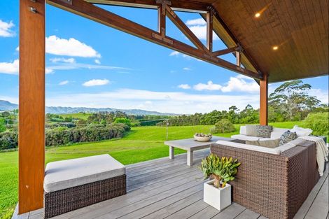 Photo of property in 113 Takatu Road, Tawharanui Peninsula, Warkworth, 0986