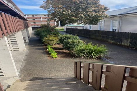 Photo of property in 9 Esplanade Road, Mount Eden, Auckland, 1024