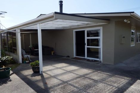 Photo of property in 1961 Parewanui Road, Parewanui, Bulls, 4894