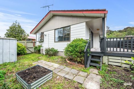 Photo of property in 68a Gemstone Drive, Birchville, Upper Hutt, 5018