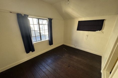 Photo of property in 4 Barton Terrace, Thorndon, Wellington, 6011