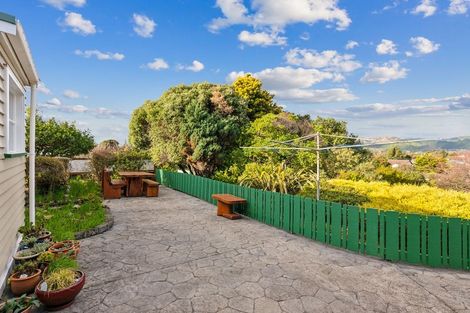 Photo of property in 8 Francis Road, Paraparaumu Beach, Paraparaumu, 5032