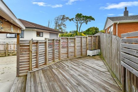 Photo of property in 67 Arimu Road, Papakura, 2110