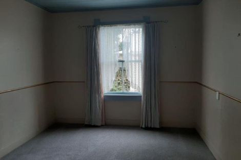 Photo of property in 97 Young Street, New Plymouth, 4310