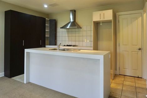 Photo of property in 10 Leneford Drive, East Tamaki, Auckland, 2013
