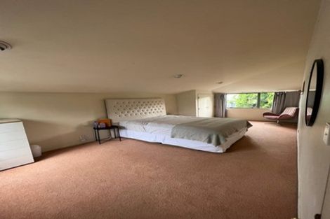 Photo of property in 5 Brian Avenue, Forrest Hill, Auckland, 0620