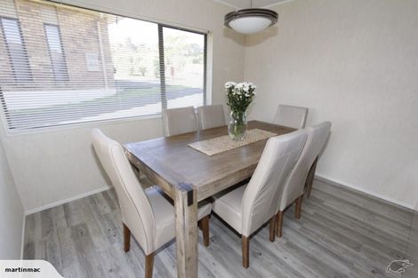 Photo of property in 1/79 Aberfeldy Avenue, Highland Park, Auckland, 2010