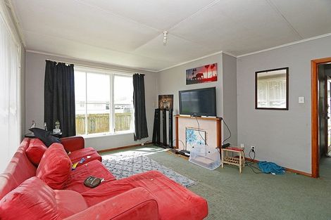 Photo of property in 47 Reid Avenue, Hawera, 4610