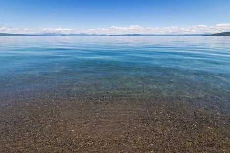 Photo of property in 5 Mahuta Road, Waitahanui, Taupo, 3378