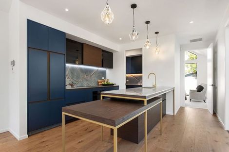 Photo of property in 85 Glandovey Road, Fendalton, Christchurch, 8052