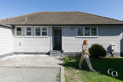 Photo of property in 1005a Hood Street, Mayfair, Hastings, 4122