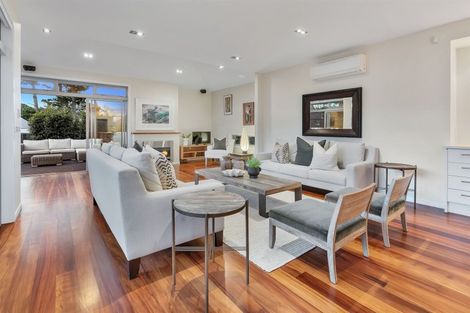 Photo of property in 93 Park Rise, Campbells Bay, Auckland, 0630