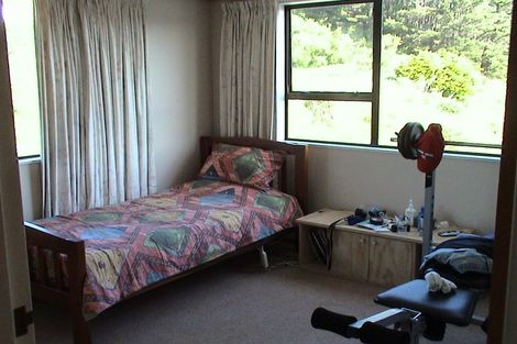 Photo of property in 109 Mark Avenue, Grenada Village, Wellington, 6037