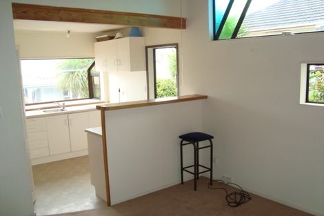 Photo of property in 5/38 Mahara Avenue, Birkenhead, Auckland, 0626