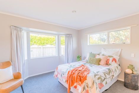 Photo of property in 13 Sunburst Court, Paraparaumu Beach, Paraparaumu, 5032