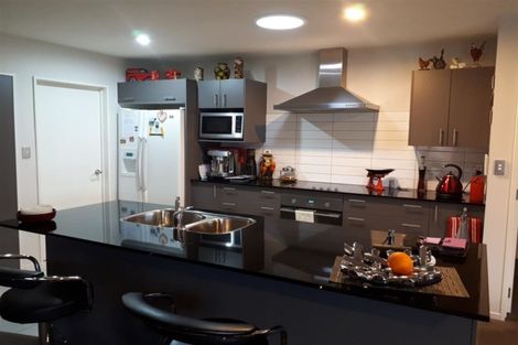 Photo of property in 13 Maple Place, Rangiora, 7400