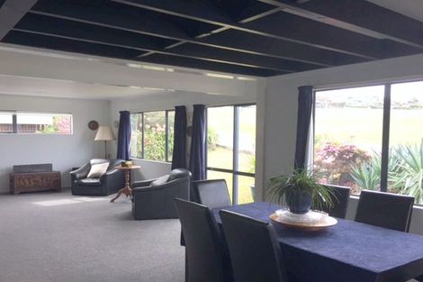 Photo of property in 8 Taharepa Road, Hilltop, Taupo, 3330