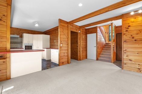 Photo of property in 38 Gemini Place, Kawaha Point, Rotorua, 3010