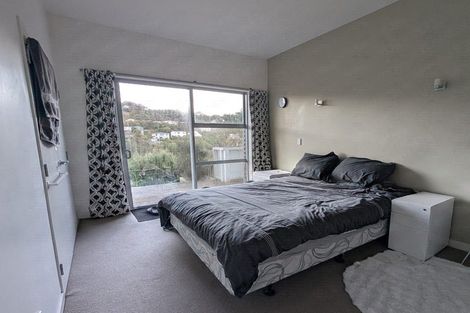 Photo of property in 51 Tiketike Way, Brooklyn, Wellington, 6021