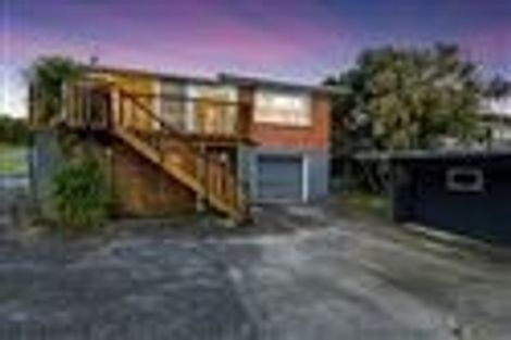 Photo of property in 450 Don Buck Road, Massey, Auckland, 0614