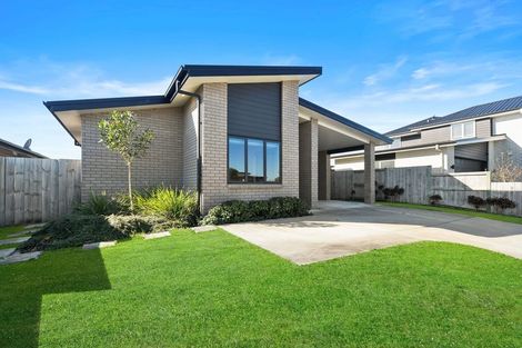 Photo of property in 4 Mccorquindale Drive, Flagstaff, Hamilton, 3210