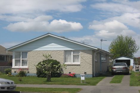 Photo of property in 5 Tralee Place, Bishopdale, Christchurch, 8053