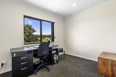 Photo of property in 74c Walter Henry Drive, Omanawa, Tauranga, 3171