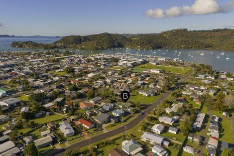 Photo of property in 11 Dundas Street, Whitianga, 3510