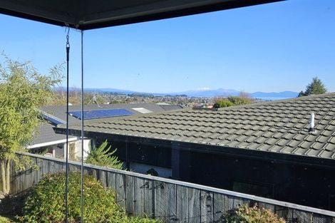 Photo of property in 75b Harvey Street, Waipahihi, Taupo, 3330