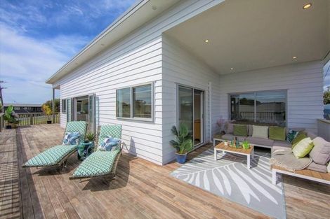 Photo of property in 12 Devon Street, Mangawhai Heads, Mangawhai, 0505