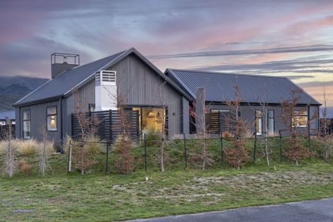 Photo of property in 7 Hatters Lane, Mount Pisa, 9383