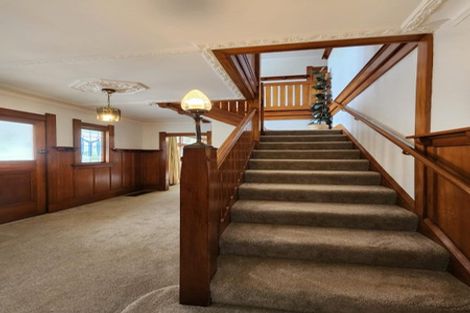 Photo of property in 6 Ridge Lane, New Plymouth, 4310