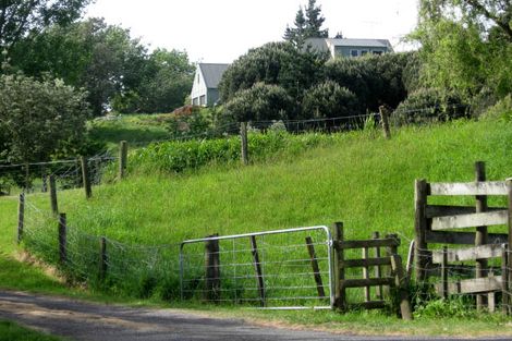 Photo of property in 17 Caversham Road, Westmere, Whanganui, 4501