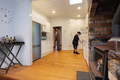 Photo of property in 6 Albert Street, Riverhead, 0820