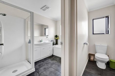 Photo of property in 38 Montague Grove, Stratford, 4332