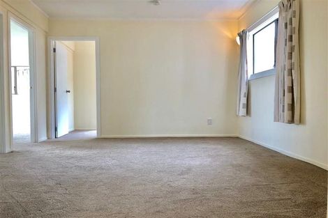 Photo of property in 51 Hadfield Street, Beach Haven, Auckland, 0626