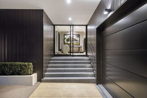 Photo of property in 12 Challenger Lane, Redcliffs, Christchurch, 8081